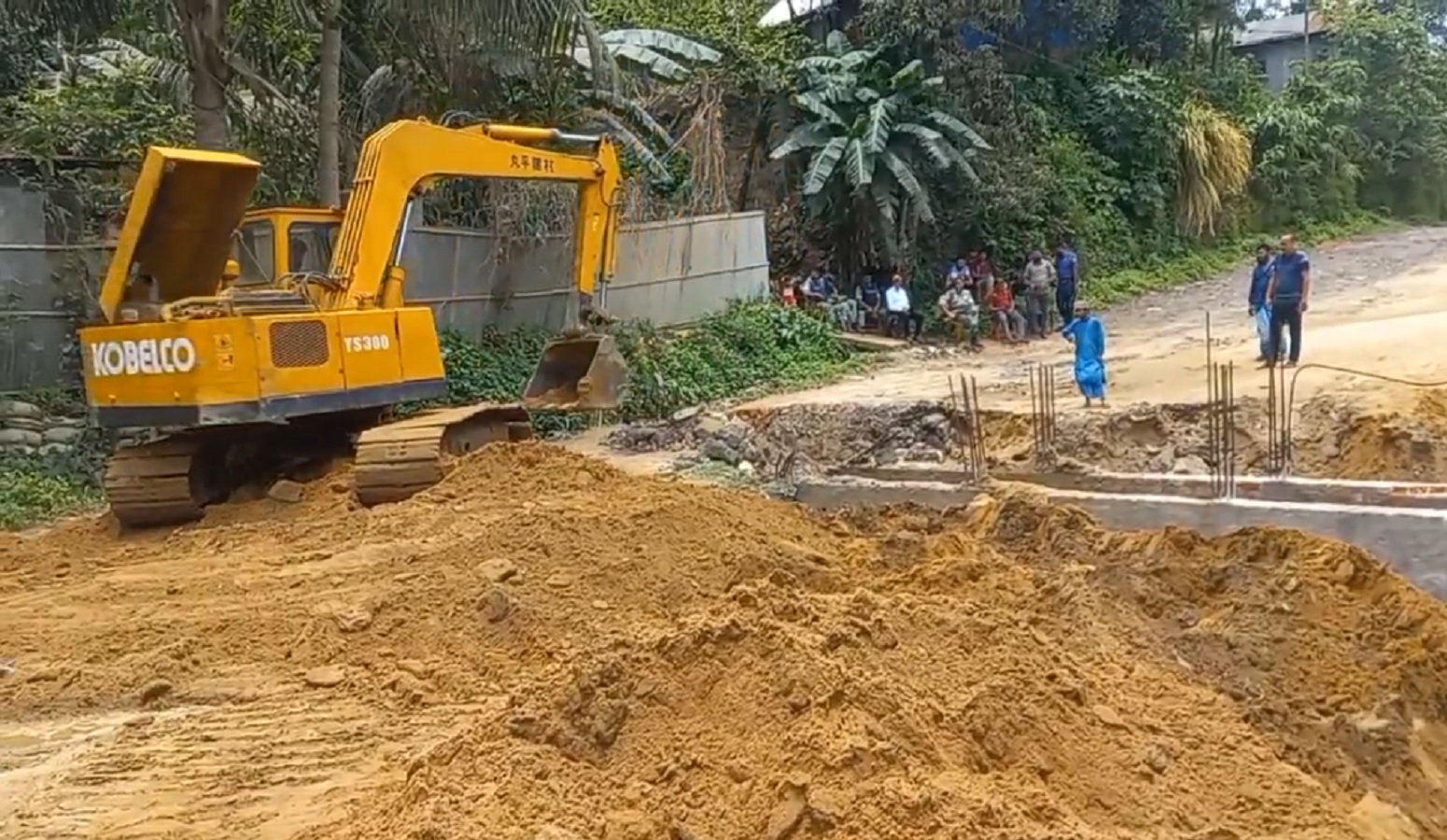 ‘জঙ্গল সলিমপুরে হামলায় অংশ নেয় ২০০-৩০০ জন, ছিল একে-৪৭’