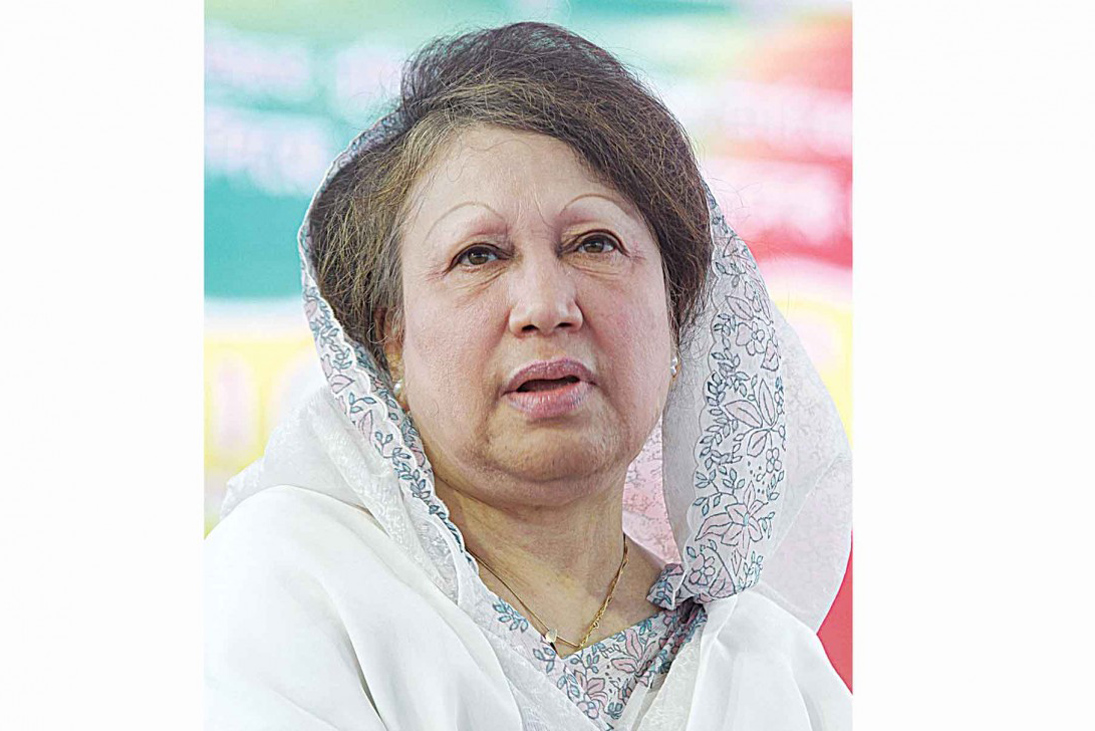 লন্ডনে খালেদা জিয়ার ‘পূর্ণাঙ্গ স্বাস্থ্য পরীক্ষা’ শুরু