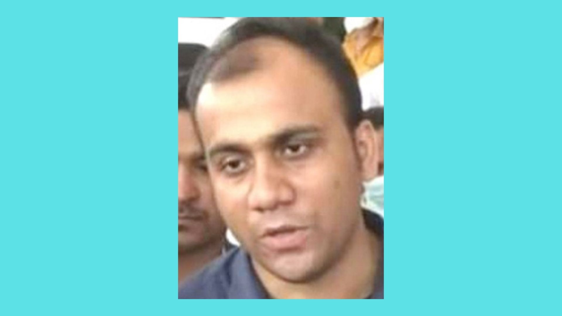 দুদক কর্মকর্তা শরীফ উদ্দিনকে নিয়ে যা ঘটছে