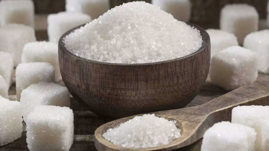 চিনির দামে রেকর্ড, কেজি ১২৫ টাকা