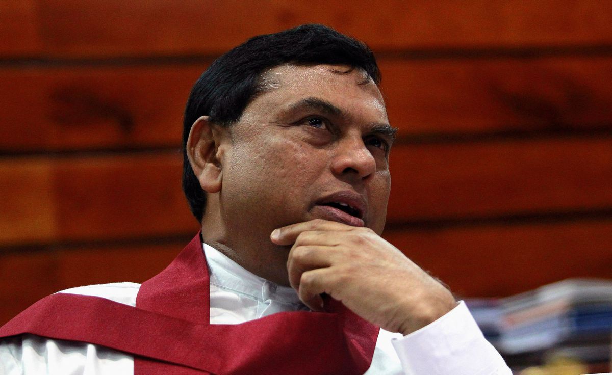 শ্রীলঙ্কার পার্লামেন্ট থেকে বাসিল রাজাপাকসের পদত্যাগ