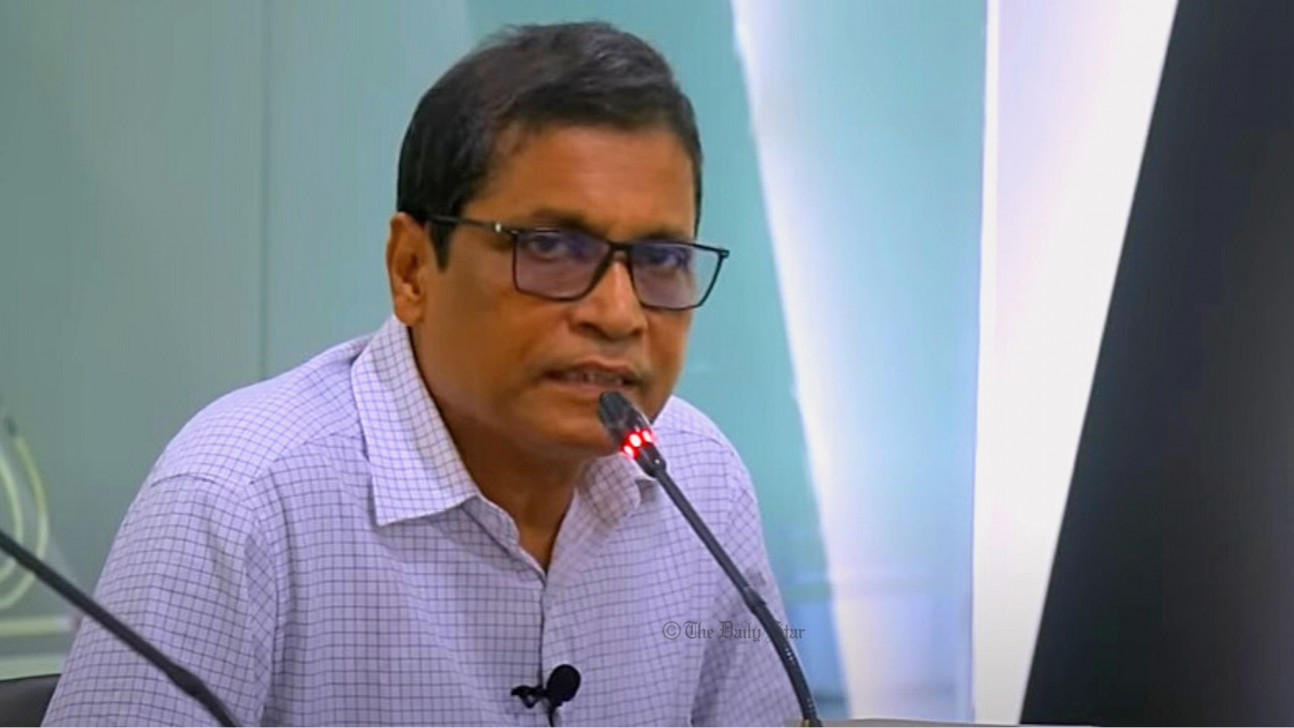 ‘এ সিদ্ধান্ত জ্বালানি খাতের অন্ধকার জগতকে সুরক্ষা দেওয়ার জন্য’