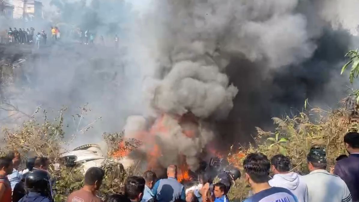 নেপালের পোখারায় ৭২ আরোহী নিয়ে উড়োজাহাজ বিধ্বস্ত, নিহত অন্তত ৪০