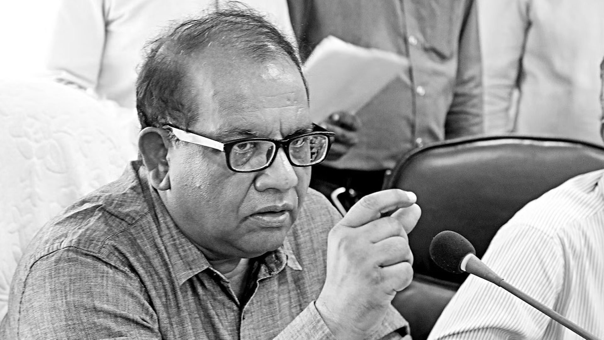 ভারতীয় পত্রিকায় সাক্ষাৎকার দিয়ে যা বললেন নদী রক্ষা কমিশনের চেয়ারম্যান
