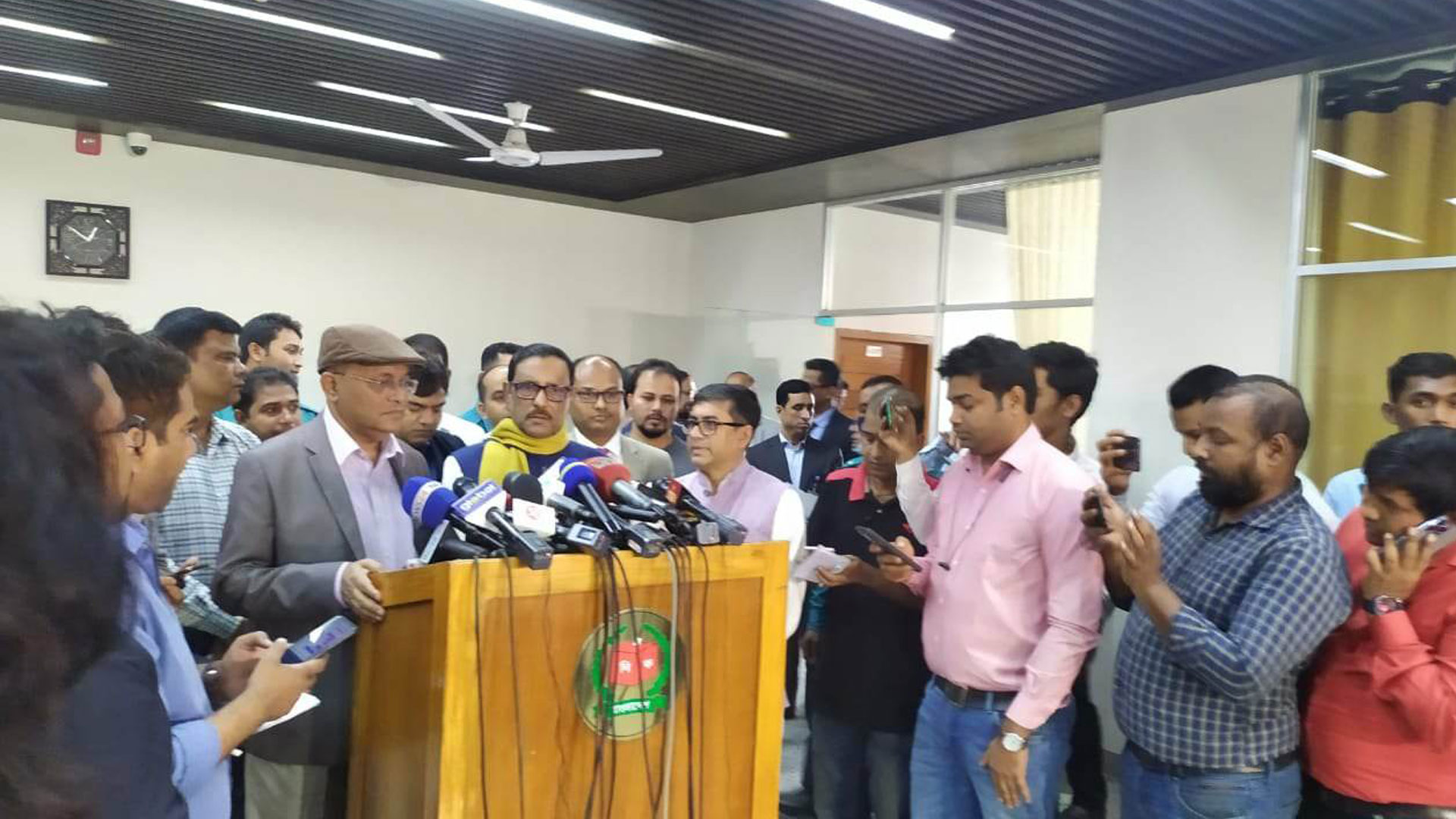 ‘এমন রাষ্ট্রপতি করিনি যার নাম ইয়াজউদ্দিন-কার্যক্রমে ইয়েস উদ্দিন’