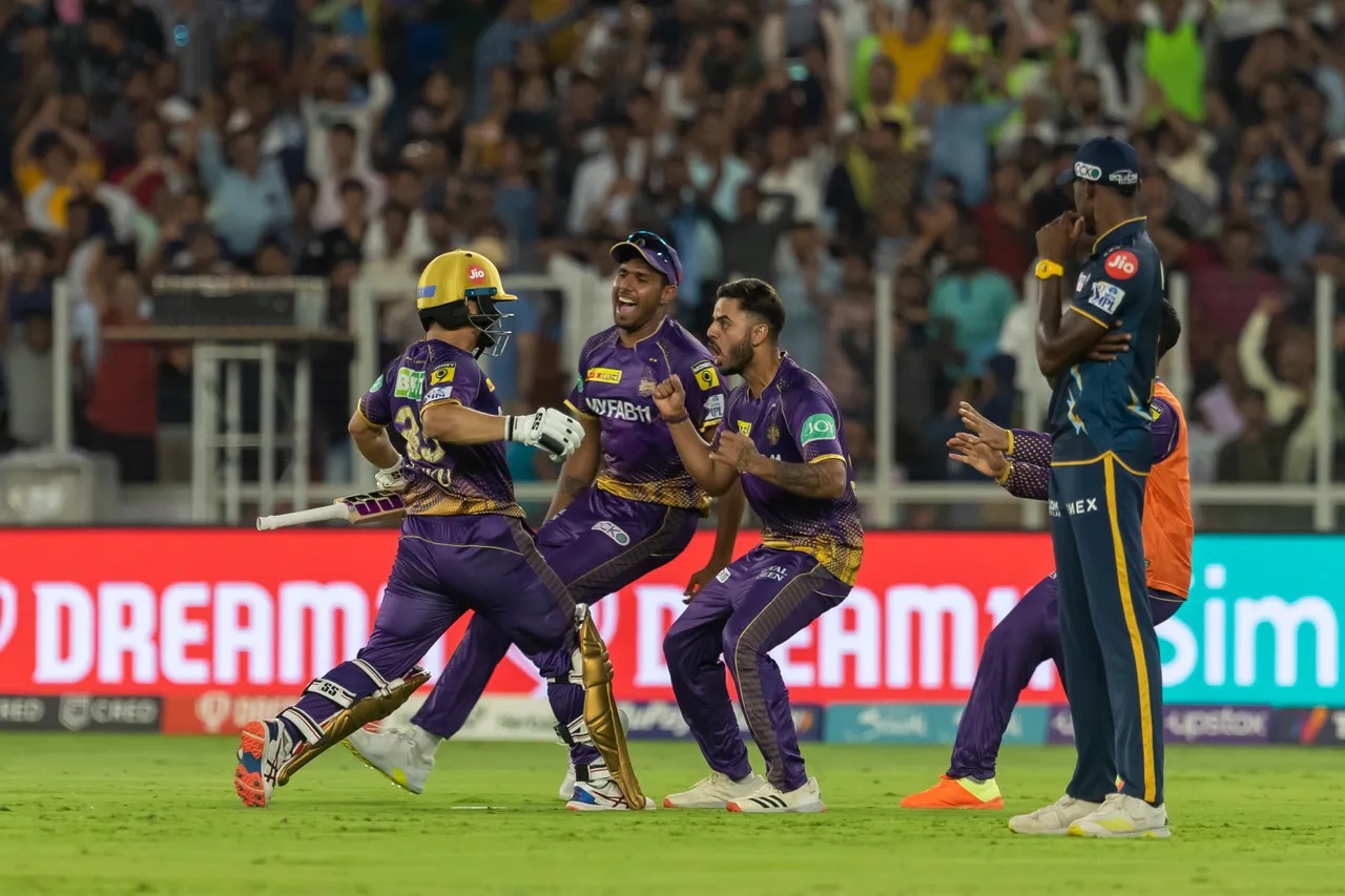 ‘৪৩ বছরের ক্যারিয়ারে এমন মিরাকল দেখিনি’