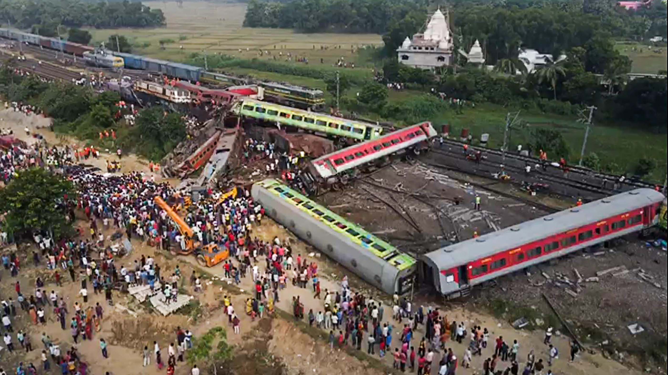 আহত ২ বাংলাদেশির পরিচয় মিলেছে