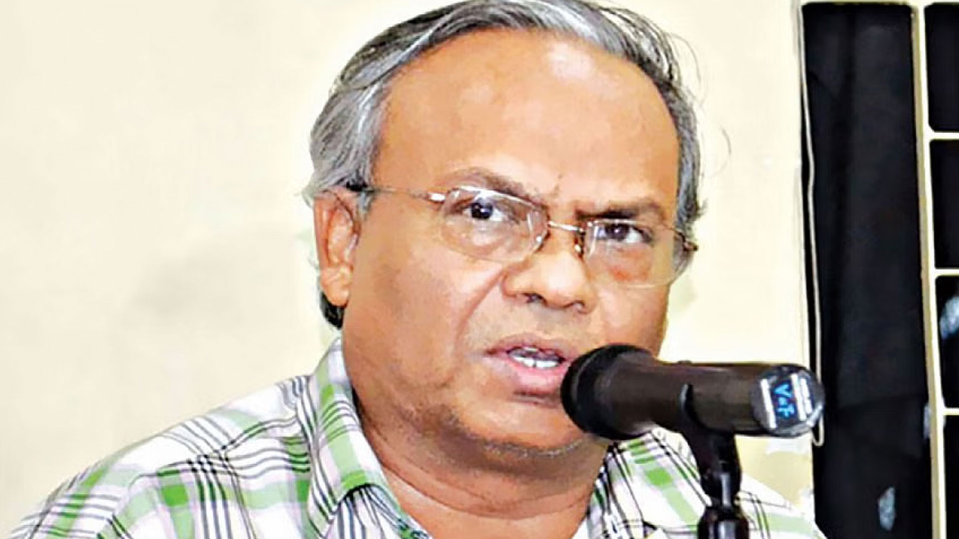 ‘বিএনপি নেতাকর্মীদের সাজানো মামলায় জেলে রাখার গোমর ফাঁস করেছেন কৃষিমন্ত্রী’
