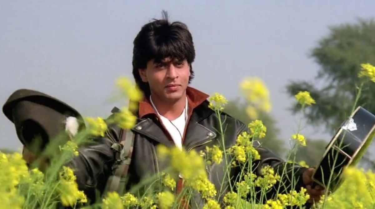 ‘তারে কই বড় বাজিকর’