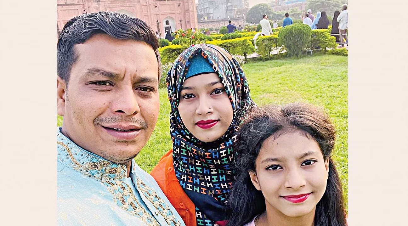 পিটিয়ে মানুষ হত্যার একটি মর্মান্তিক দৃশ্য