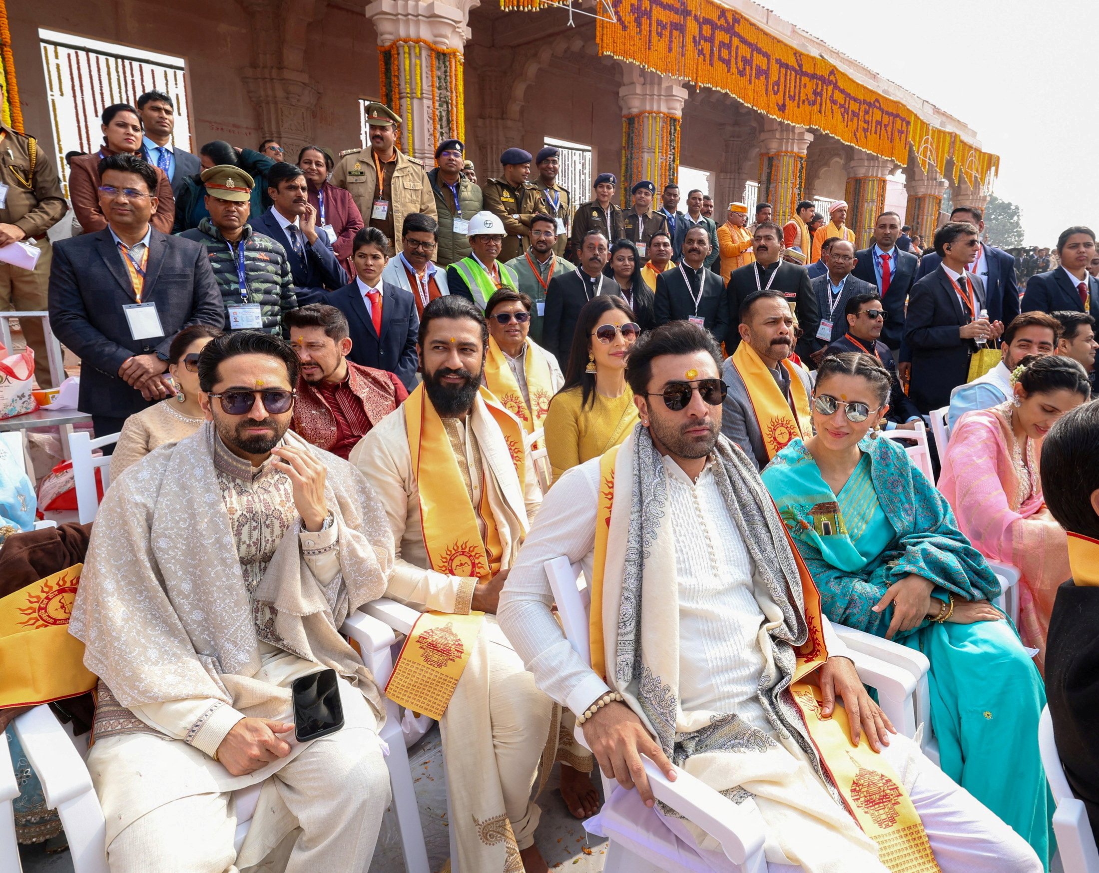 রাম মন্দিরের উদ্বোধনে উপস্থিত ছিলেন যেসব তারকা