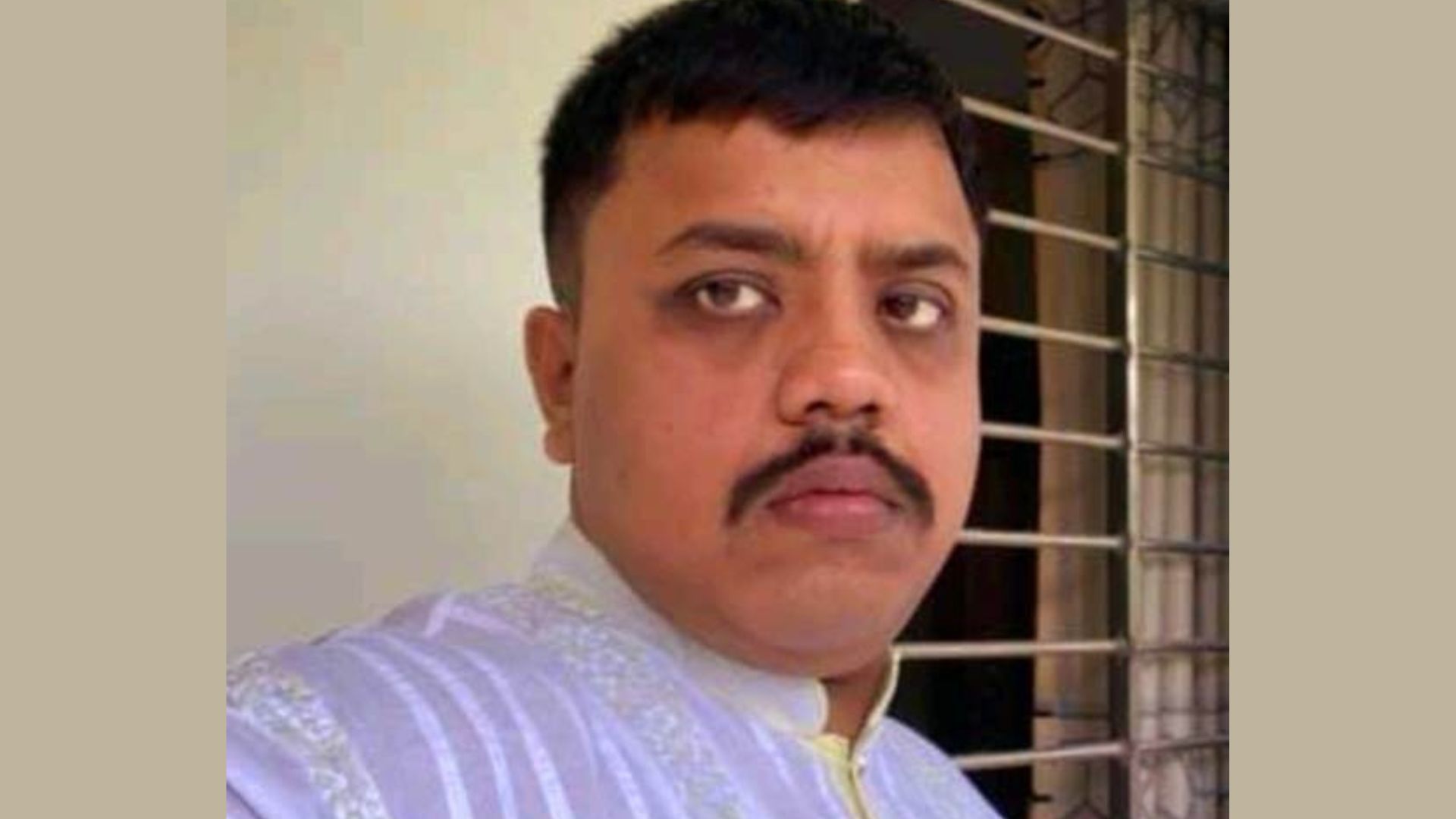 'প্রায় প্রতিদিনই অস্ত্র নিয়ে কলেজে আসতেন শিক্ষক রায়হান শরিফ'