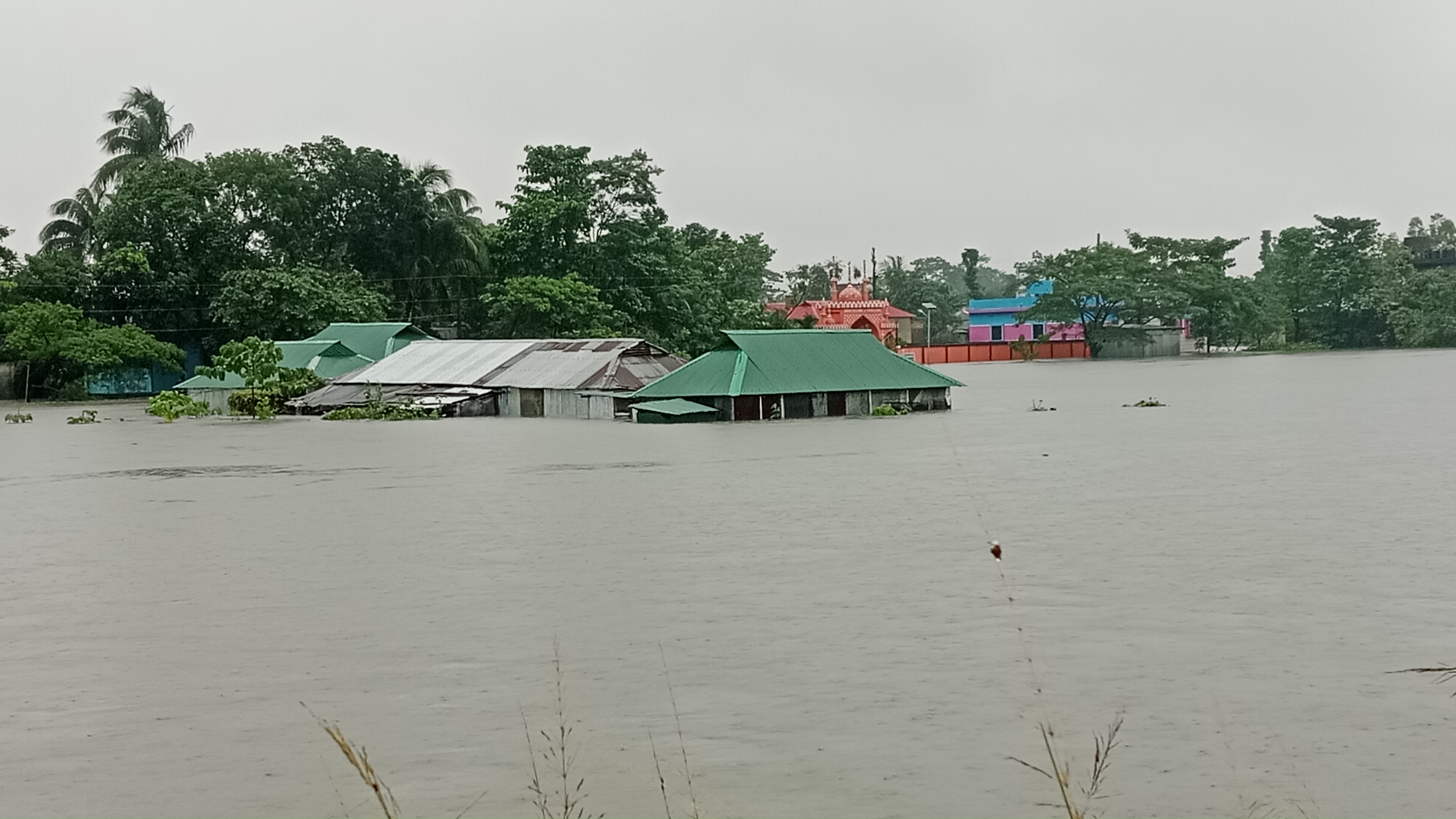 সিলেট-সুনামগঞ্জে বন্যা পরিস্থিতির অবনতি