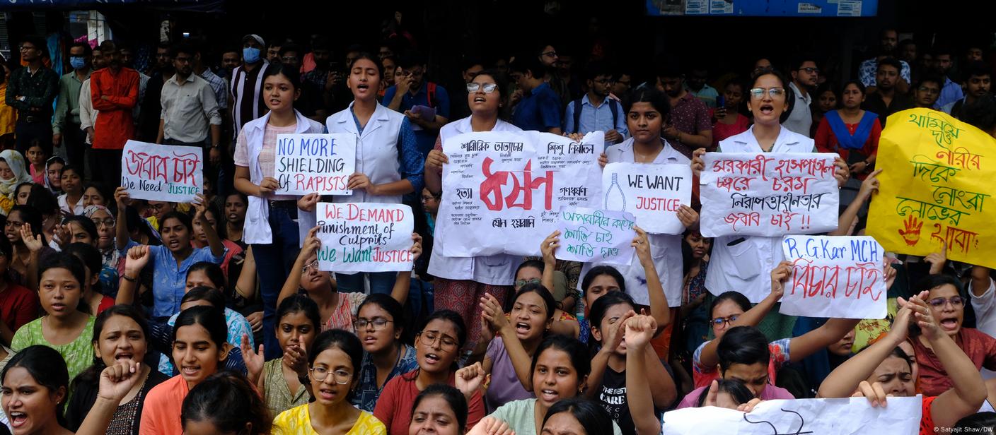 কলকাতায় চিকিৎসক ধর্ষণ-হত্যার প্রতিবাদে ভারতজুড়ে বিক্ষোভ-কর্মবিরতি