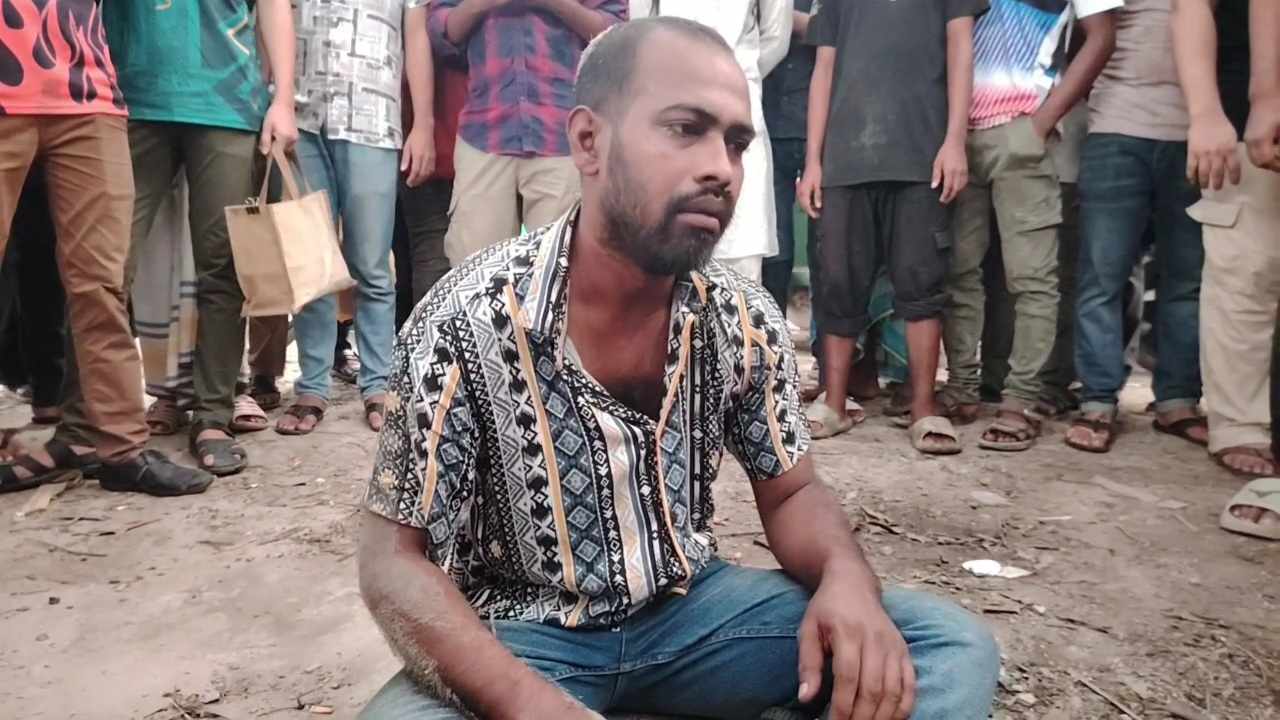 জাবি শিক্ষার্থীদের হামলায় সাবেক ছাত্রলীগ নেতার মৃত্যু