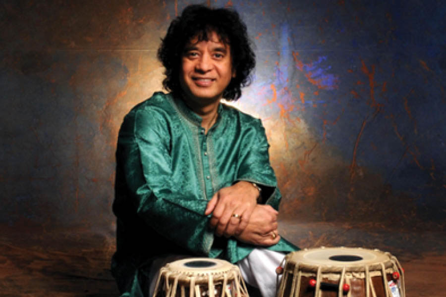ওস্তাদ জাকির হোসেন আইসিইউতে