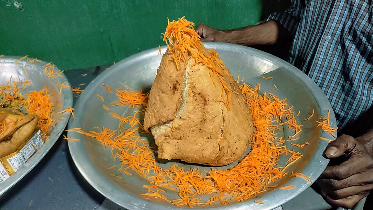 ৪ কেজি ওজনের শিঙাড়া