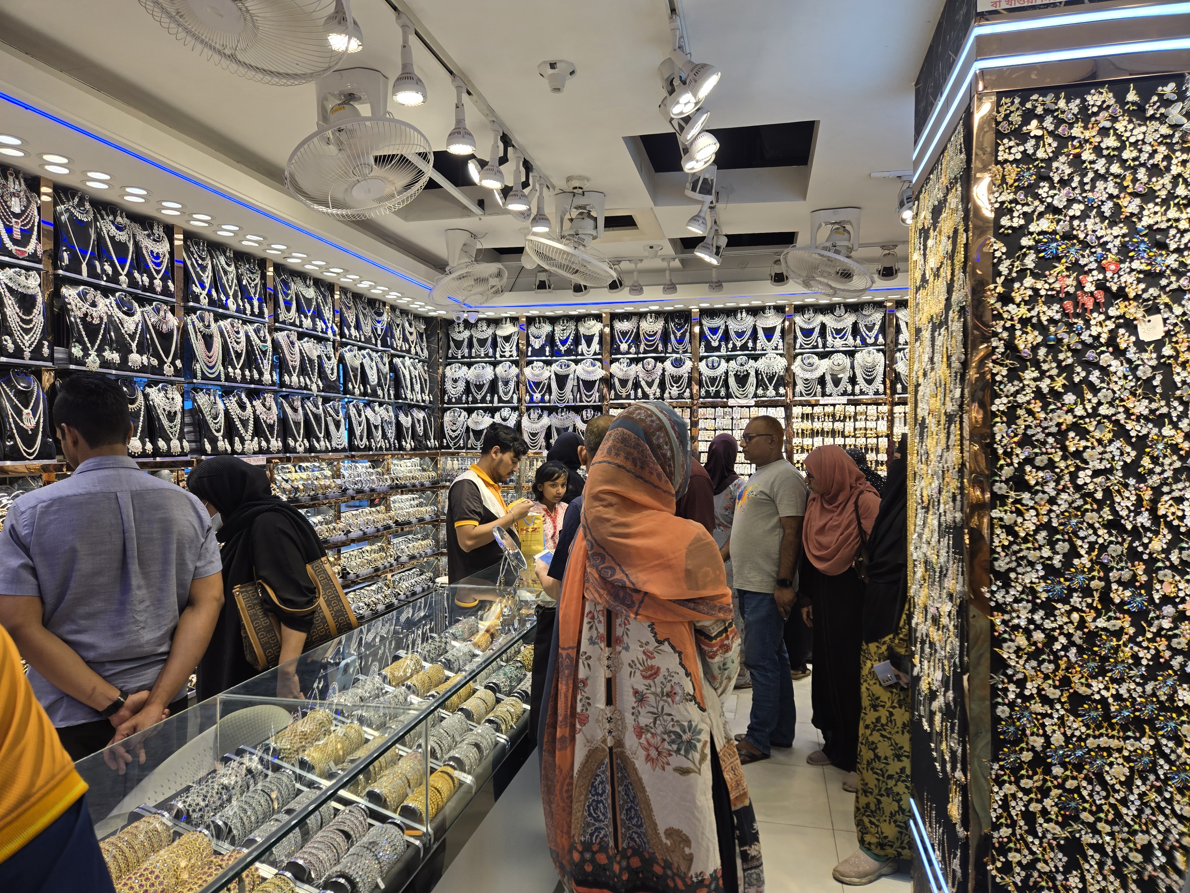 eid shopping
