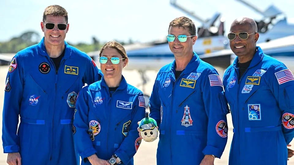 nasa moon