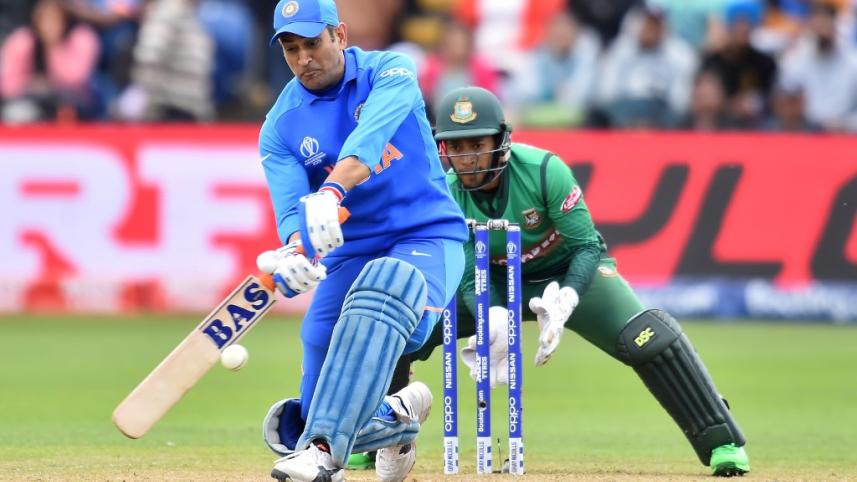 dhoni