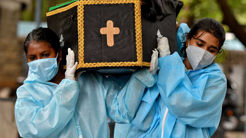 2021-05-19T150416Z_1678955994_RC2EIN96ML5R_RTRMADP_3_HEALTH-CORONAVIRUS-INDIA-CITIZENS.jpg