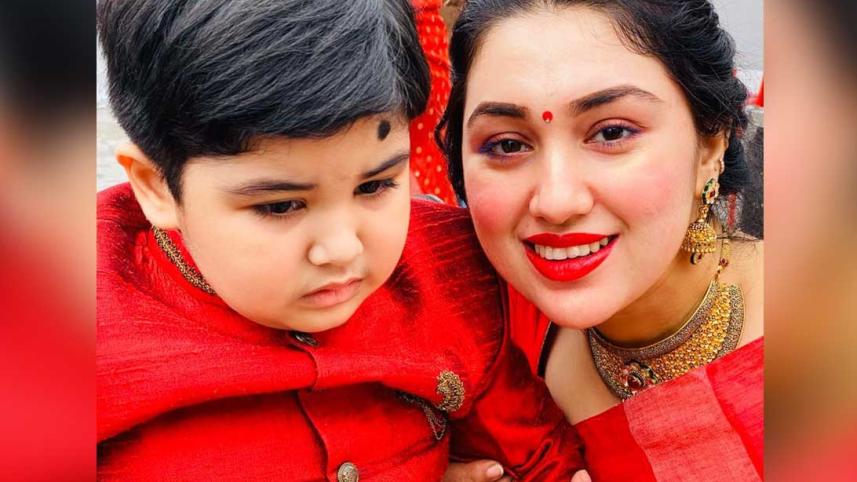 Apu-Biswas-with-Son_Collected.jpg