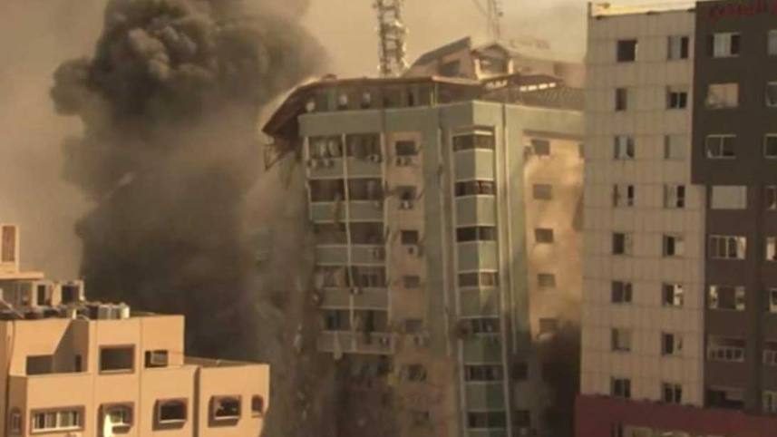 Israeli-airstrike-at-Gaza-_AP.jpg
