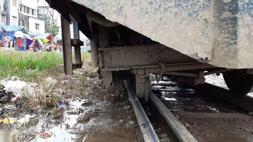 train_derailed_26sep20.jpg