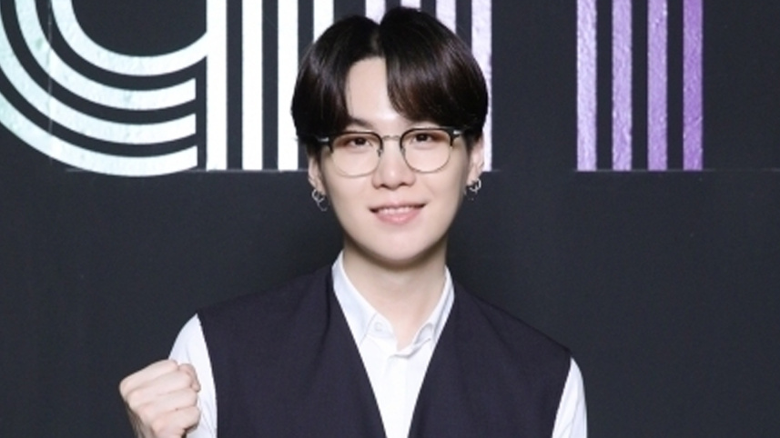 suga.jpg