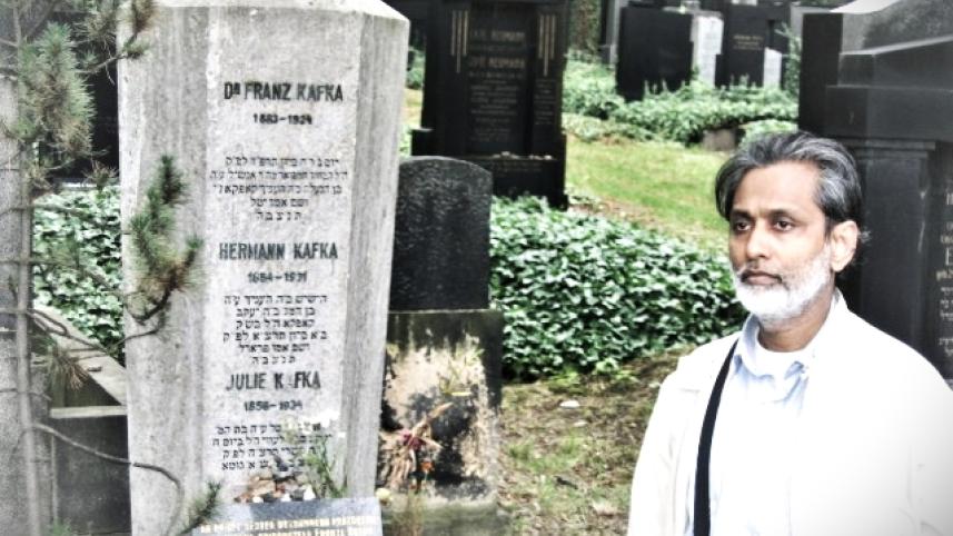 flc_2005_praha_kafka_burial.jpg