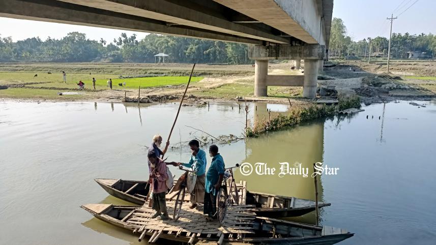 ratnai_bridge_2.jpg