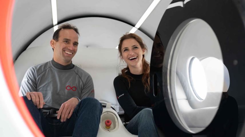106787189-1604918948125-xp-2-firstpassengers-joshsara-5_1.jpg