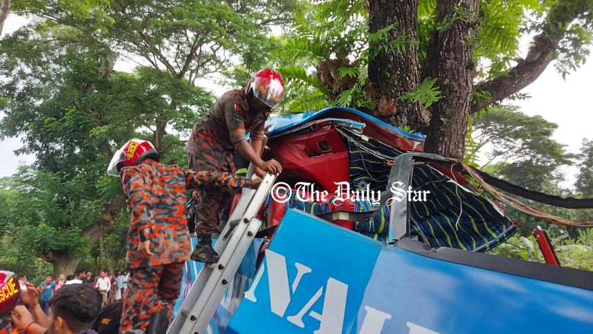 ujirpur_road_accident_3.jpg