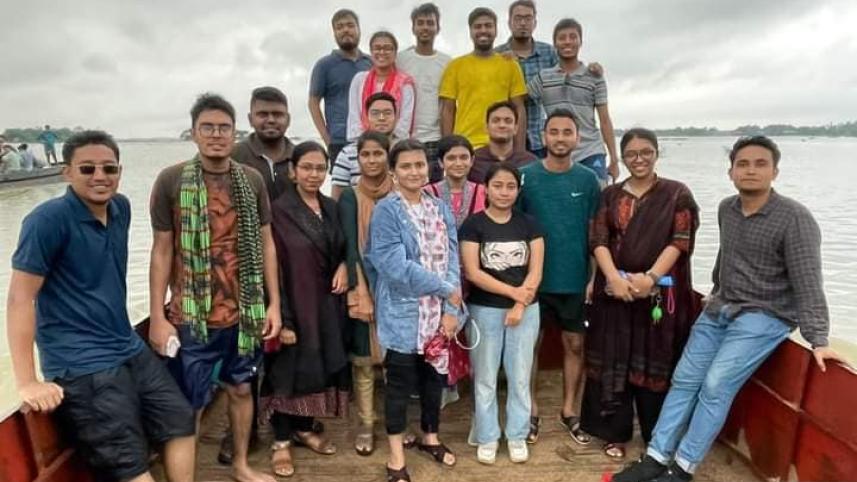 du_students.jpg