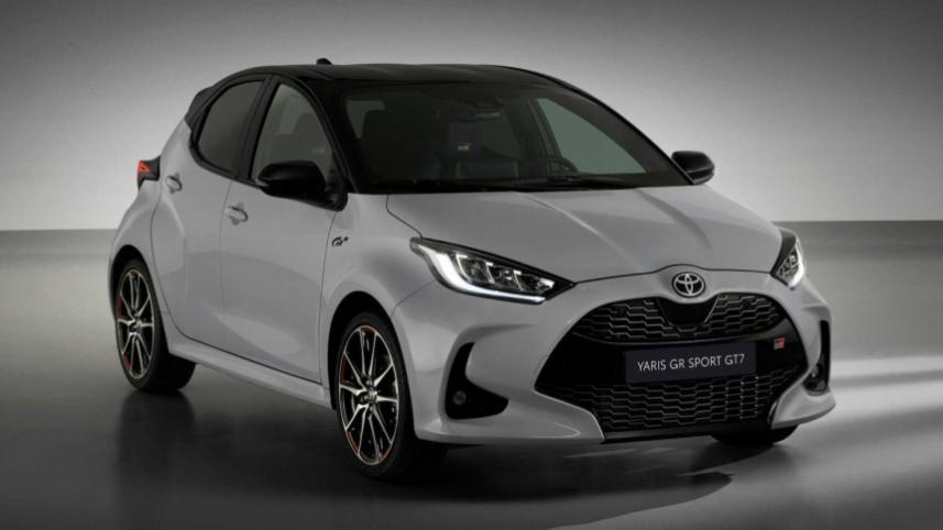 1._toyota_yaris.jpg