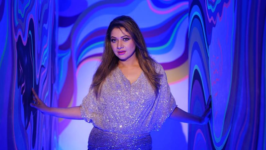 aakhi_aalmgiir.jpg