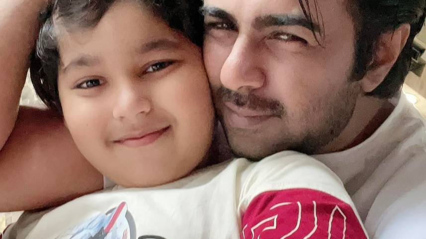 apurba_and_son.jpg