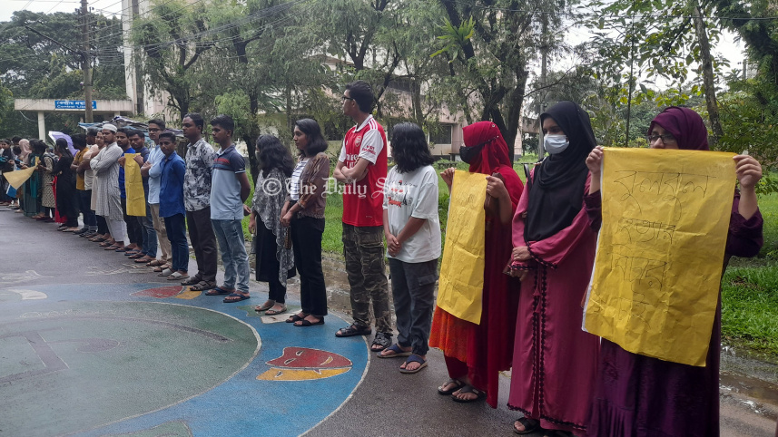 sust-student-protest2_ds.jpg