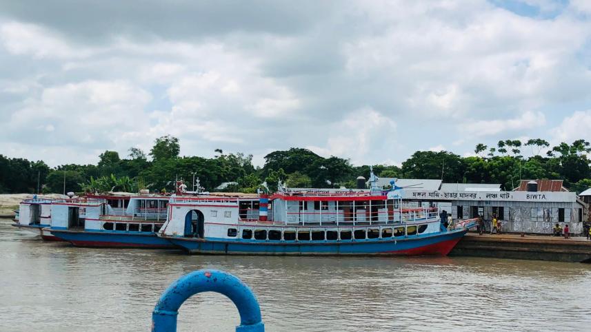 লঞ্চ