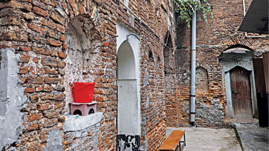 BARA KATRA.jpg