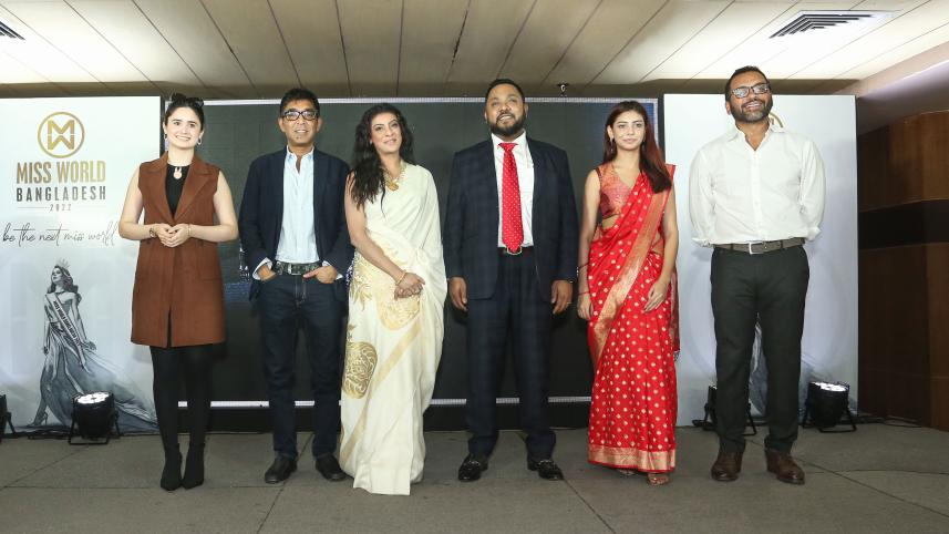press-conference.jpg