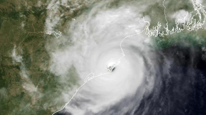 cyclone_05b.jpg