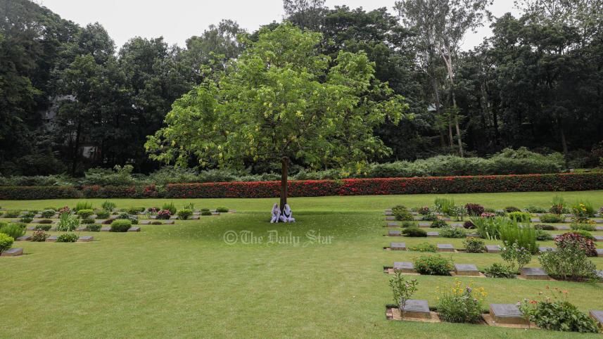 ওয়ার সিমেট্রি
