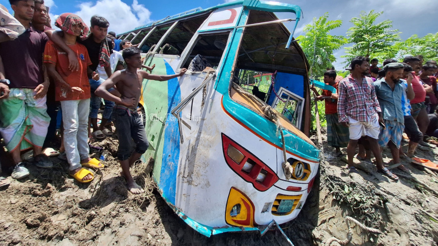 jhalokathi-accident_titu-das_ds.jpg