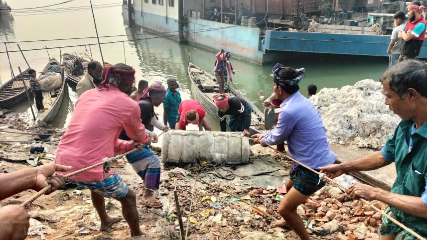 পাটুরিয়ায় ফেরিডুবি