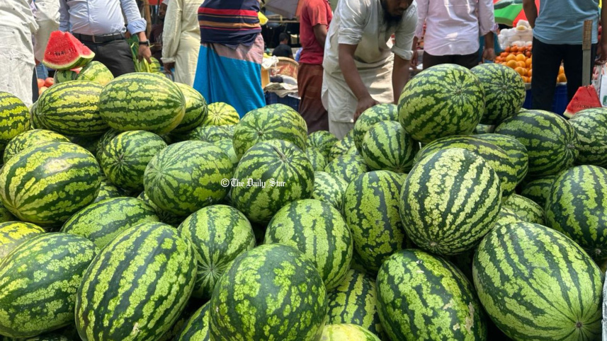 price_of_essentials_in_karwan_bazar_1.jpg