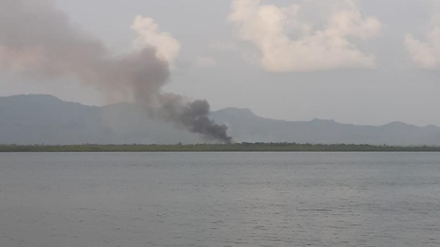 বিস্ফোরণের শব্দ টেকনাফে