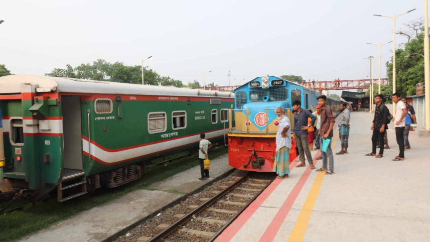 ট্রেন.jpg