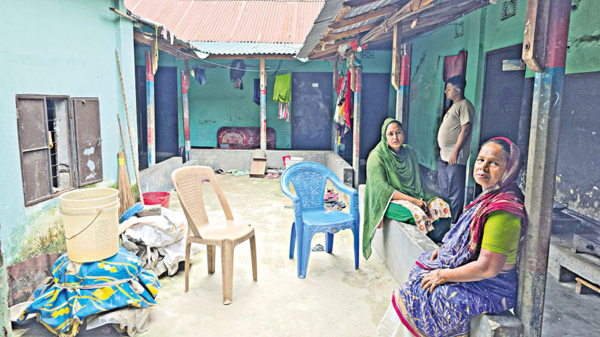 garment-workers-3-_0.jpg