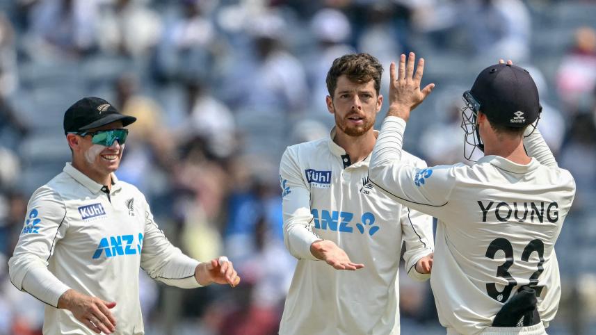 New Zealand's Mitchell Santner